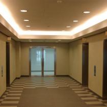 Вид главного лифтового холла Бизнес-центр «Город Столиц» Южный блок